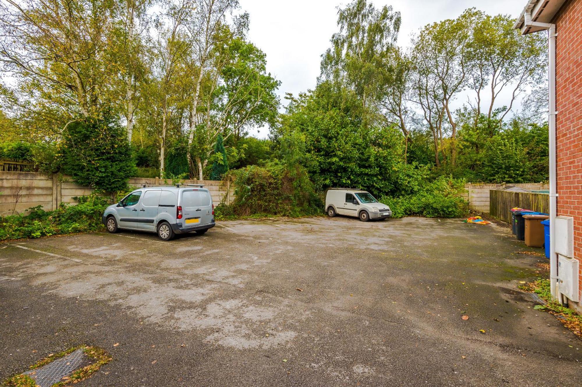 Manchester Comfortable 3 Bedroom House, Free Parking, Wifi & Disneyplus Worsley Exterior photo